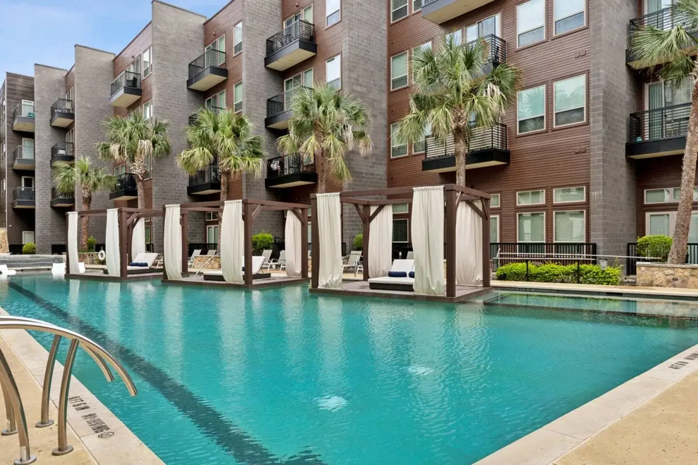 Dallas Resort Apt w/ Shuffleboard, photograph 48