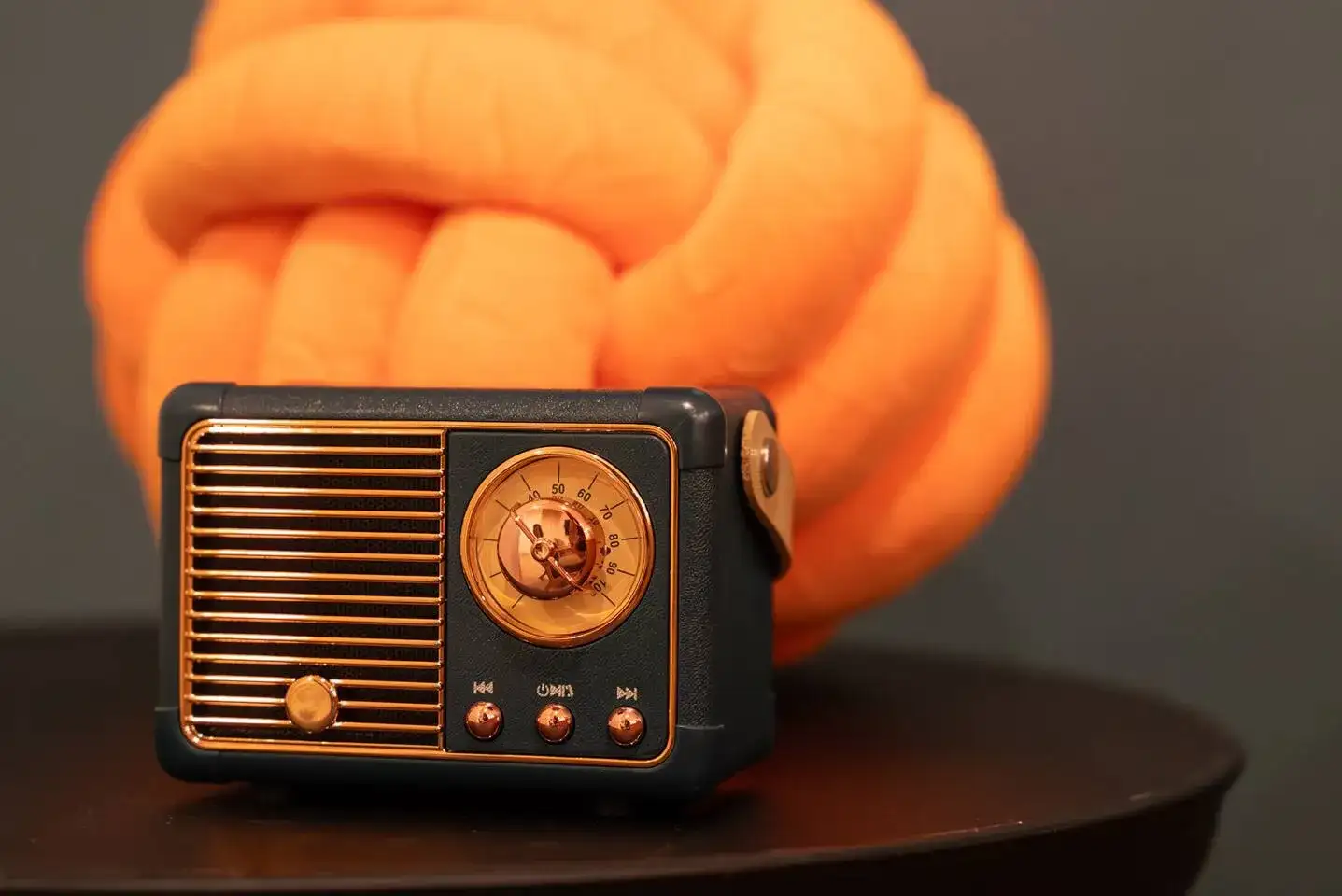 Retro radio decor adds cozy charm to this thoughtfully styled space